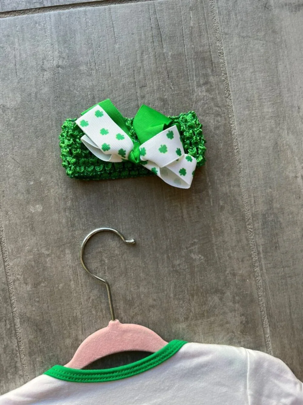 1st St. Patrick's Day Outfit Baby Girl Set Dress Crib Shoes Leg Warmers NEW 12m